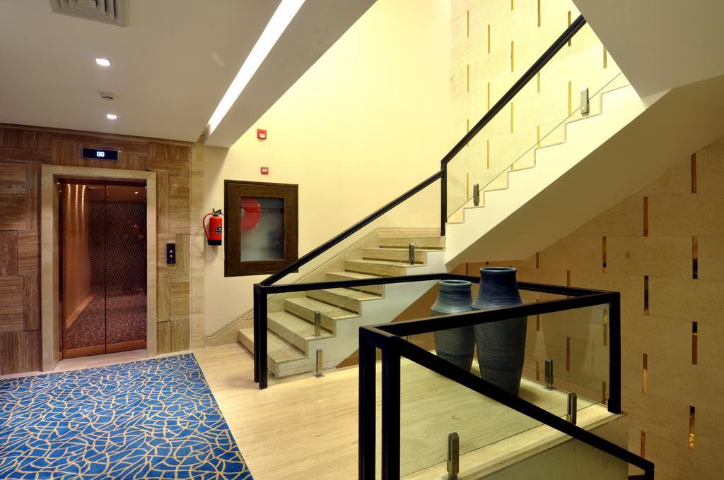 The Cove Hotel Pancskula Kültér fotó